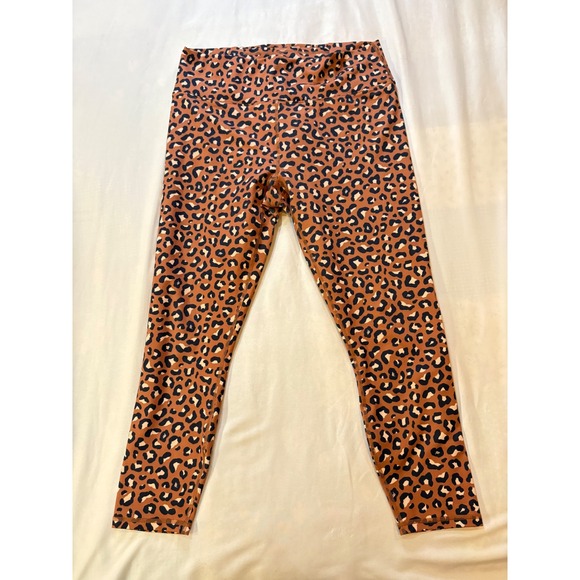 Fabletics Womens XL High-Waisted Leopard Print Criss-Cross Back Leggings - Picture 1 of 6